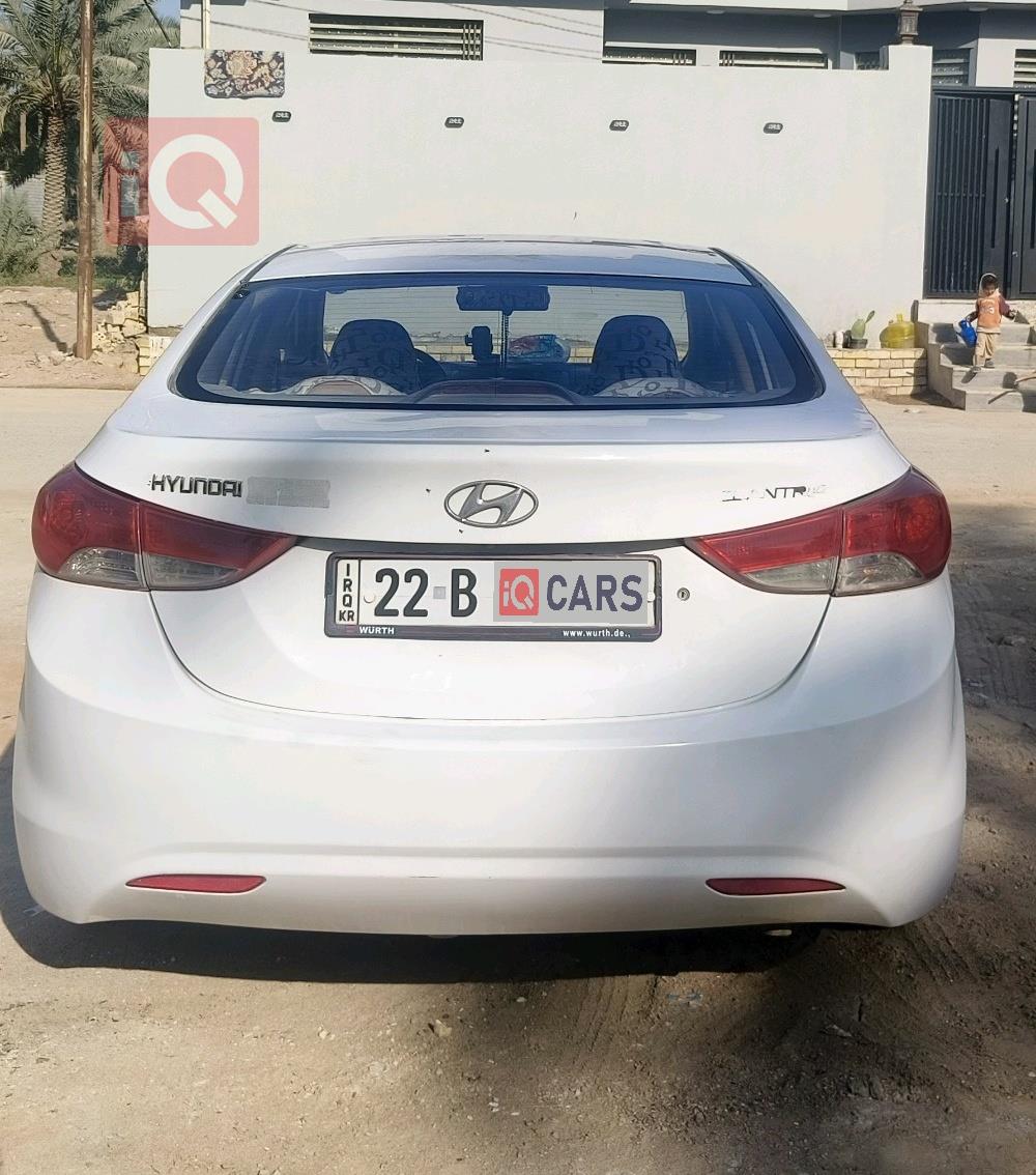 هیوندای ئەلەنترا